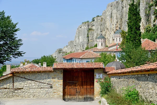 The Holy Trinity Patriarch monastery near Veliko Tarnovo, Bulgaria — Stock Photo, Image