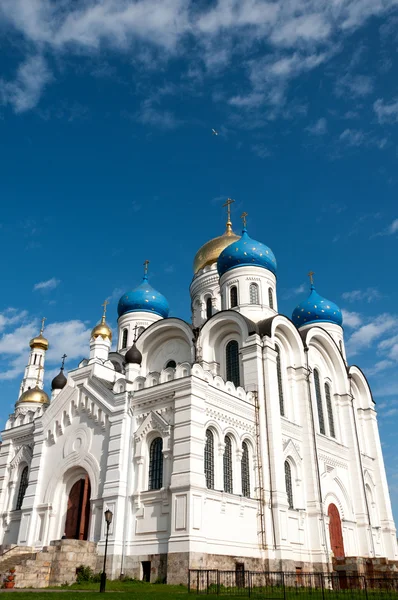 Grandes monasterios de Rusia. Ugresha. —  Fotos de Stock