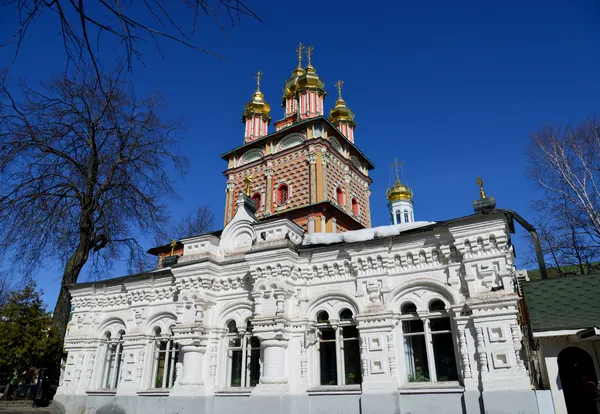 Wielkie klasztory z Rosji. Siergijew posad. odbudowa katedry — Zdjęcie stockowe