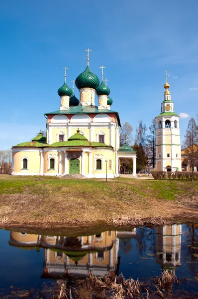 Grandes monasterios de Rusia. Uglich. — Foto de Stock