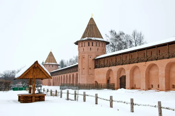 Inverno. Centro histórico igrejas na Rússia, Suzdal — Fotografia de Stock