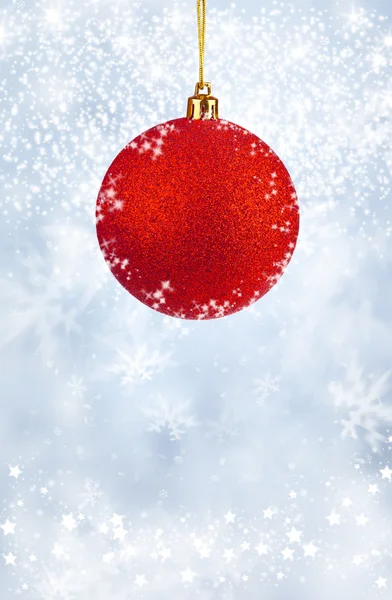 Frohe Weihnachten und ein gutes neues Jahr Hintergrund mit roten Weihnachtskugeln — Stockfoto