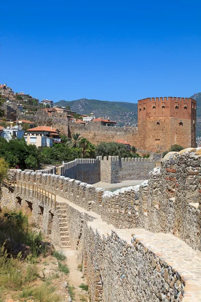 Turkiet. ruinerna av ottomansk fästning i alanya — Stockfoto