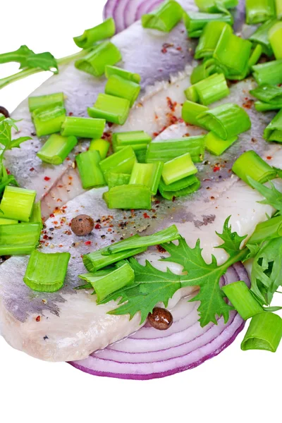 Salada de arenque com cebola, limão e pimenta — Fotografia de Stock