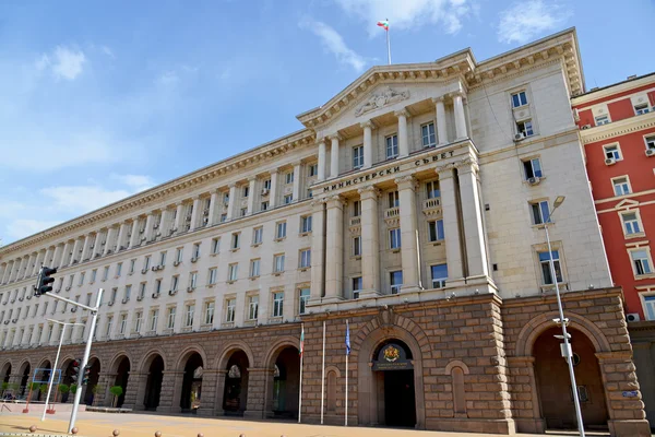 Architectural complex in downtown Sofia which includes the headquarters of many national institutions — Stock Photo, Image
