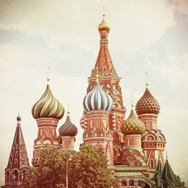 Moskou. Rode plein. Saint basil's cathedral. Vintage retro stijl — Stockfoto