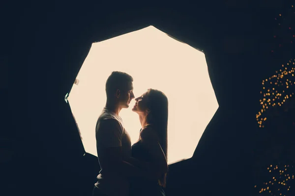 Deux Amants Silhouette Isolée Sur Blanc Tournage Studio — Photo