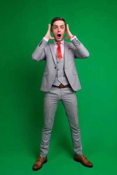 Joven Hombre Negocios Cuerpo Completo Aislado Sobre Fondo Blanco Verde — Foto de Stock