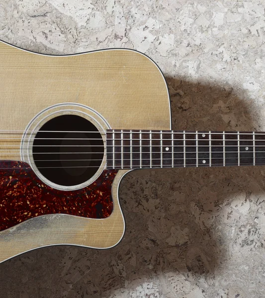 Old acoustic guitar — Stock Photo, Image