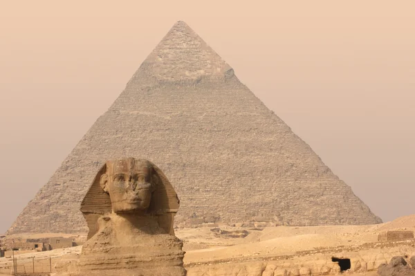 Giza necrópole — Fotografia de Stock