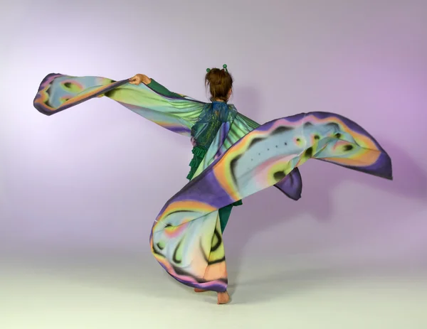 蝶女性のダンス — ストック写真