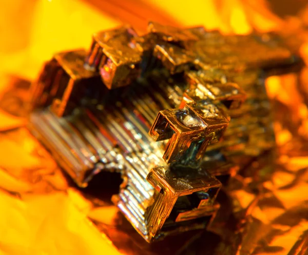 Bismuth crystal — Stock Photo, Image