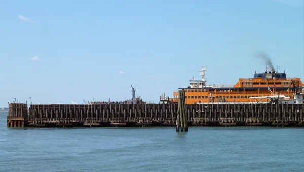 Paisagem portuária em Nova York — Fotografia de Stock