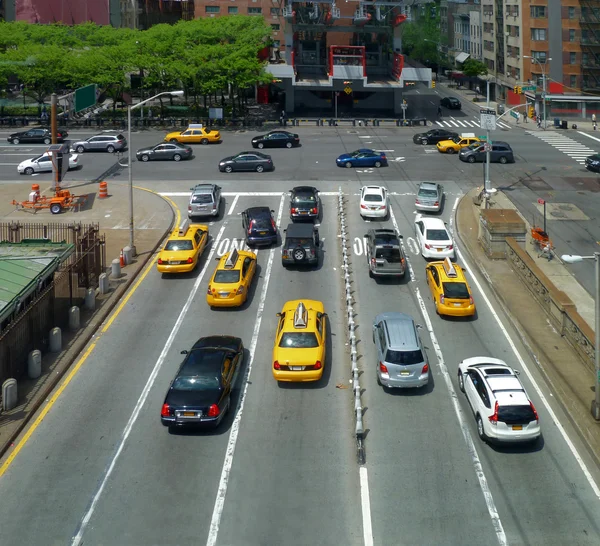 Traffico nella città di New York — Foto Stock