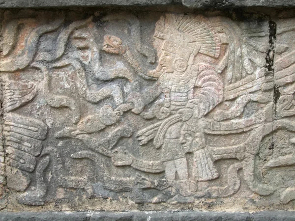 Stein Relief Detail in chichen itza — Stockfoto