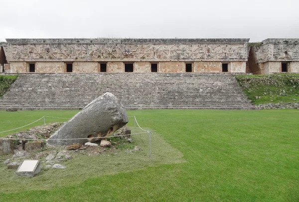 Mayský chrám v uxmal — Stock fotografie