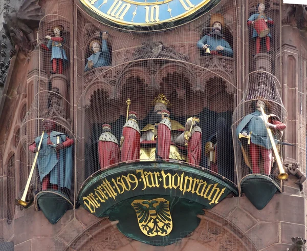 Glockenspiel in Nürnberg — Stockfoto