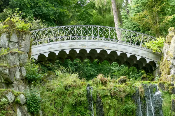 Teufelsbruecke Het Bergpark Wilhelmshoehe Kassel Duitsland — Stockfoto