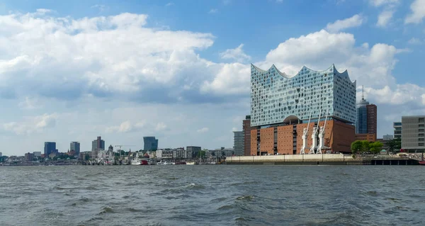 Paisaje Ribereño Alrededor Elbphilharminie Una Sala Conciertos Hamburgo Alemania —  Fotos de Stock