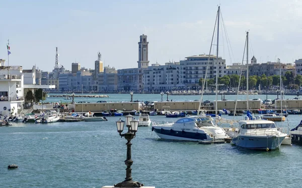 Imponering Runt Hamnen Bari Huvudstad Apulien Regionen Södra Italien — Stockfoto