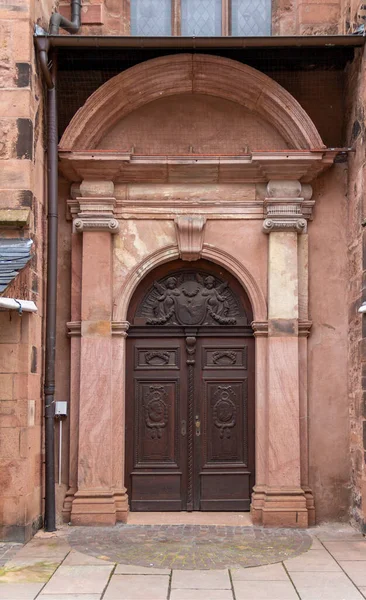 Zabytkowe Drzwi Przy Kościele Ducha Świętego Heidelbergu Niemcy — Zdjęcie stockowe