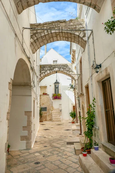 Ruelle Idyllique Dans Locorotondo Dans Les Pouilles Une Région Dans — Photo