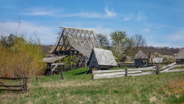 Cenário Habitacional Medieval Ambiente Ensolarado Início Primavera — Fotografia de Stock