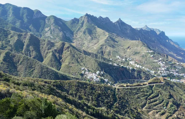 位于西班牙加那利群岛最大的Tenerife北部小镇Taganana周围的风景 — 图库照片