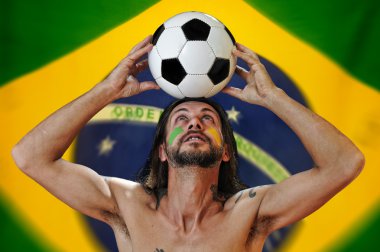 Futbolu seviyorum