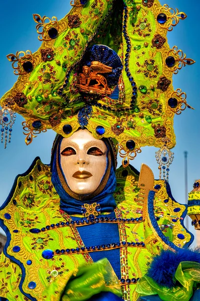 Fevereiro 2012 Veneza Itália Máscara Carnaval Veneziano Pessoas Traje Festival — Fotografia de Stock