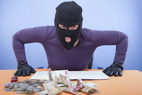 The look of the thief — Stock Photo, Image