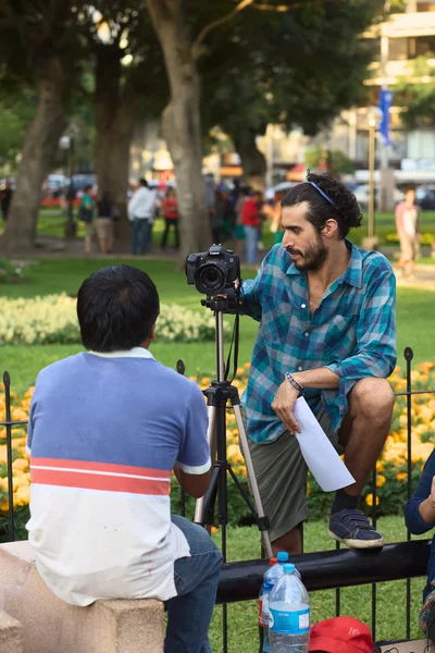 Taking a Photograph in Lima, Peru — Stock Photo, Image