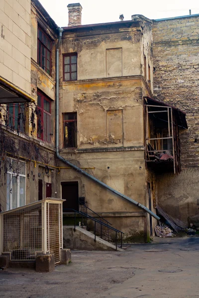 Stary budynek w Odessie, Ukraina — Zdjęcie stockowe