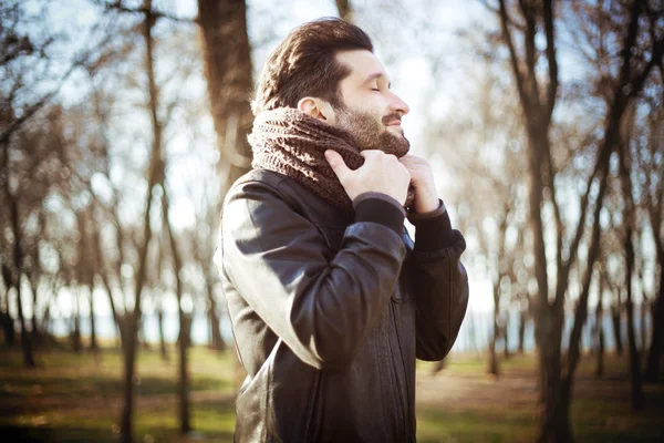 Young man in forest — Stock Photo, Image