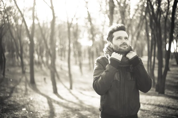 Lonely man in a fores — Stock Photo, Image