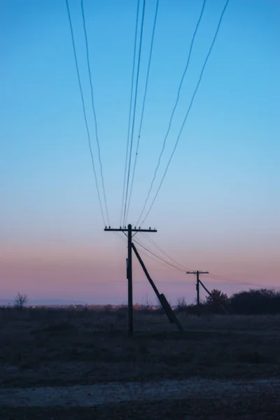 Барвистий Схід Сонця Над Деревами Електричним Стовпом — стокове фото