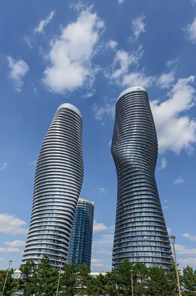 Modern condos in Mississauga, Ontario Canada — Stock Photo, Image