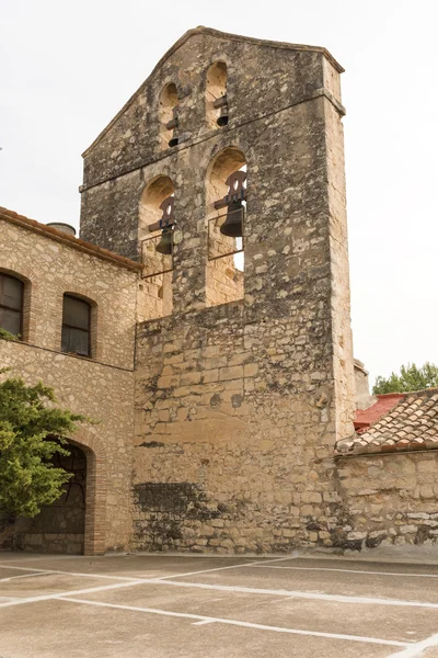 Castellet zamek w pobliżu foix dam w barcelona, Hiszpania — Zdjęcie stockowe