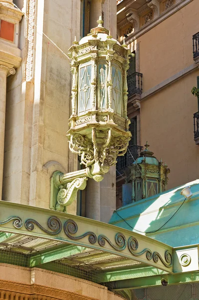 Farolas en Barcelona, España —  Fotos de Stock