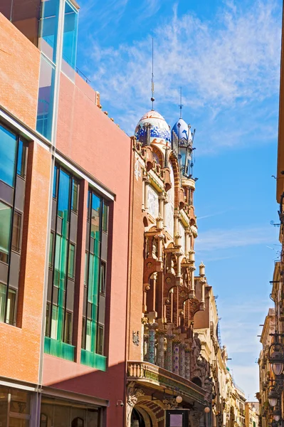 Utsidan av palau de la musica i barcelona — Stockfoto