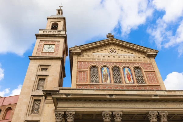 Kirche in Barcelona, Spanien — Stockfoto