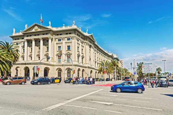 Edificio de funcionarios en Barcelona, España . —  Fotos de Stock
