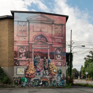 Victoriaville, Quebec, Kanada - 6 Eylül 2021: Viktoriaville 'in 150 yıllık tarihi ve dinamizmi için duvar resmi. Quebec, Kanada 'da Victoriaville' in merkezinde yer almaktadır.. 