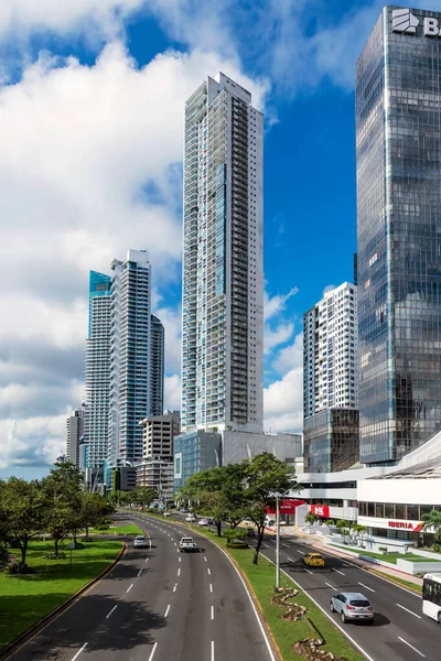 Panama City Panama Oktober 2021 Die Skyline Der Wolkenkratzer Entlang lizenzfreie Stockfotos
