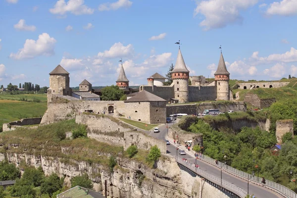 Stary zamek Kamjanca Podolskiego - miasta średniowiecznego zamku Kamjanca Podolskiego, jeden z zabytków Ukrainy. — Zdjęcie stockowe