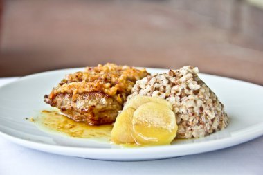 Restoran yemek, et medalions