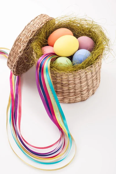 Uova di colore per Pasqua di vacanza — Foto Stock