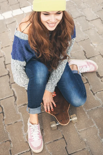 Een mooie schaatser vrouw — Stockfoto