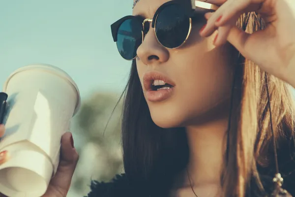 Beautiful hipster woman with cup of coffee — Stock Photo, Image