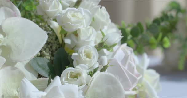 Bouquets de flores frescas naturais — Vídeo de Stock